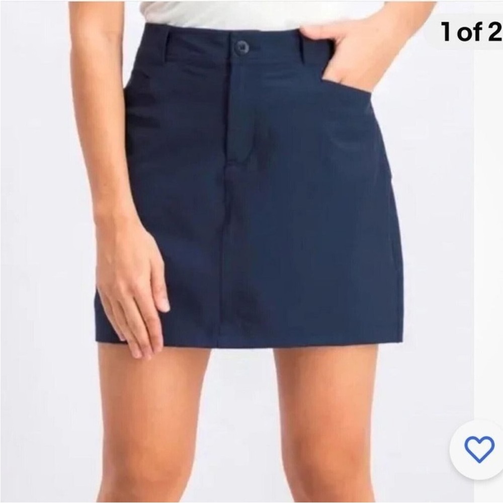 Eddie Bauer Adventurer 2.0 Navy Blue Outdoors Skort - Size 10